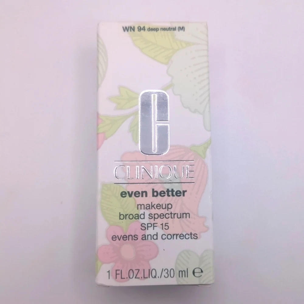 Clinique Even Better SPF15 Combination Evens And Corrects Foundation